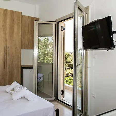 Neptune - Holidays By The Sunny Beach Apartamento Kardamyli